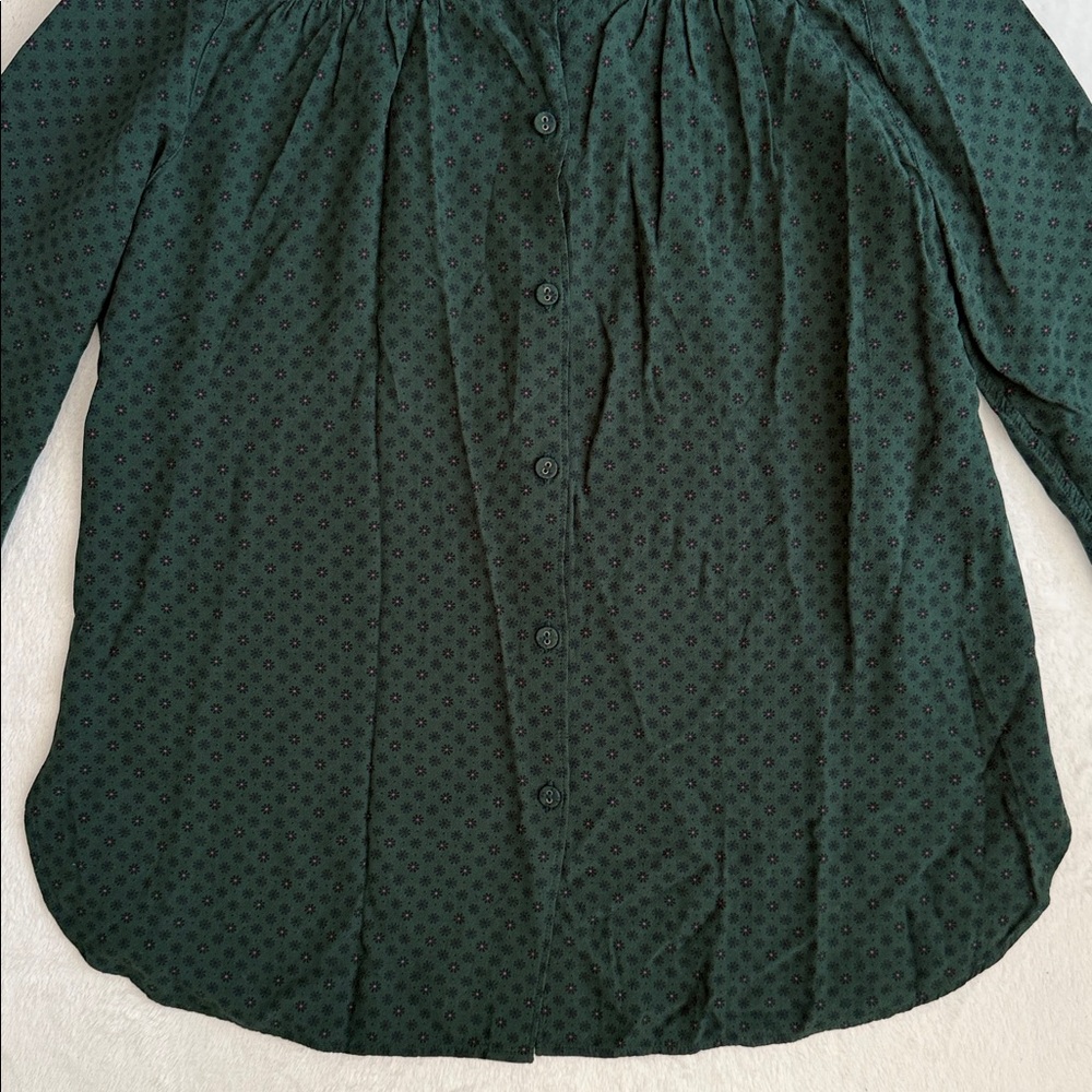 Ines de la Fressange x Uniqlo | Floral Print Covered Button Top Blouse Green M - Picture 10 of 15